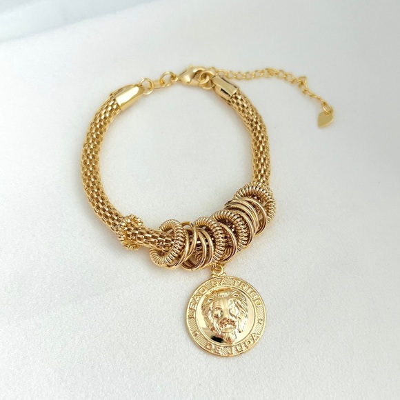 Lion Face Charm Bracelet - Picture 4 of 5